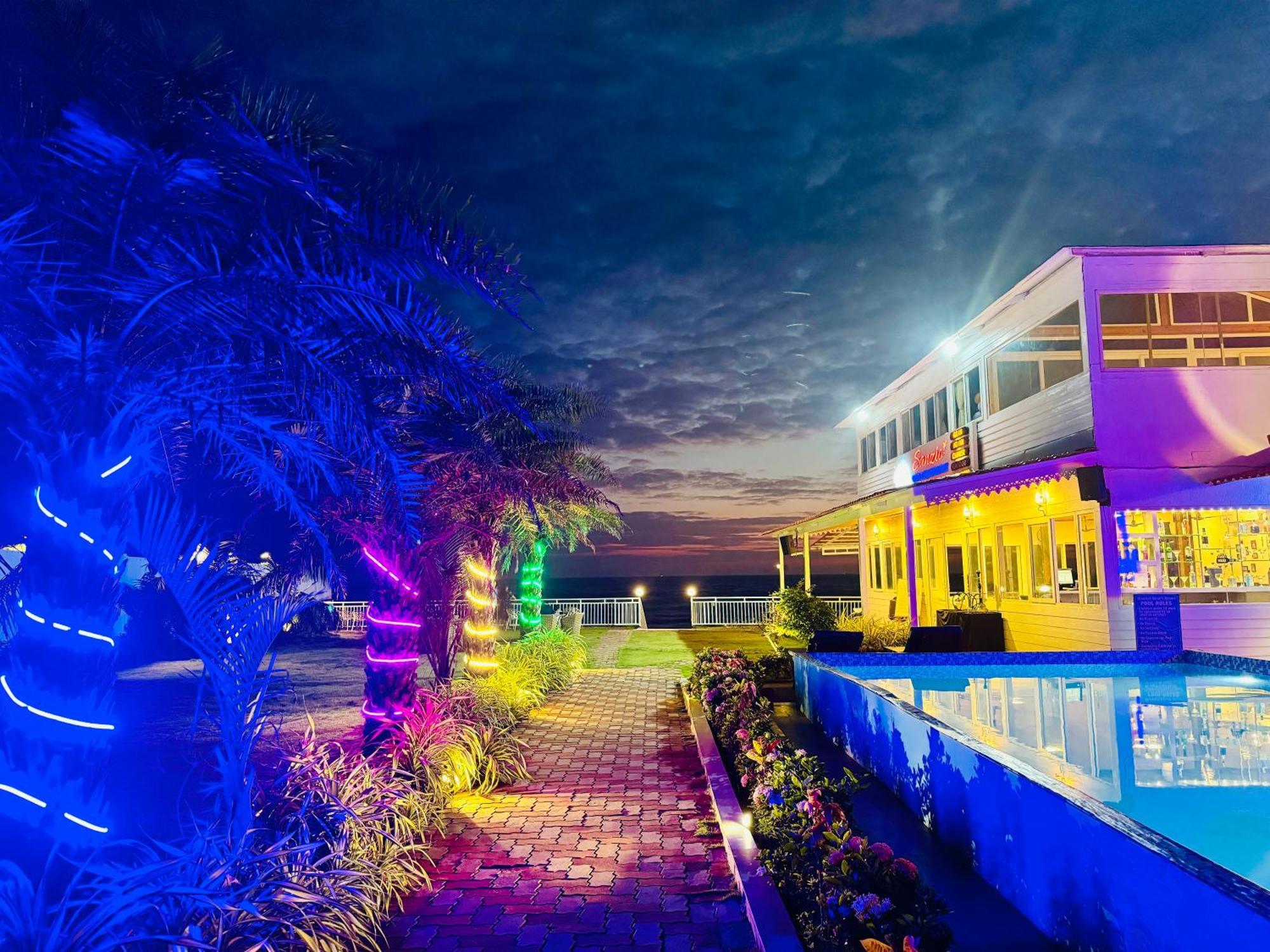 Maargit Beach Resort Mandrem Exterior foto