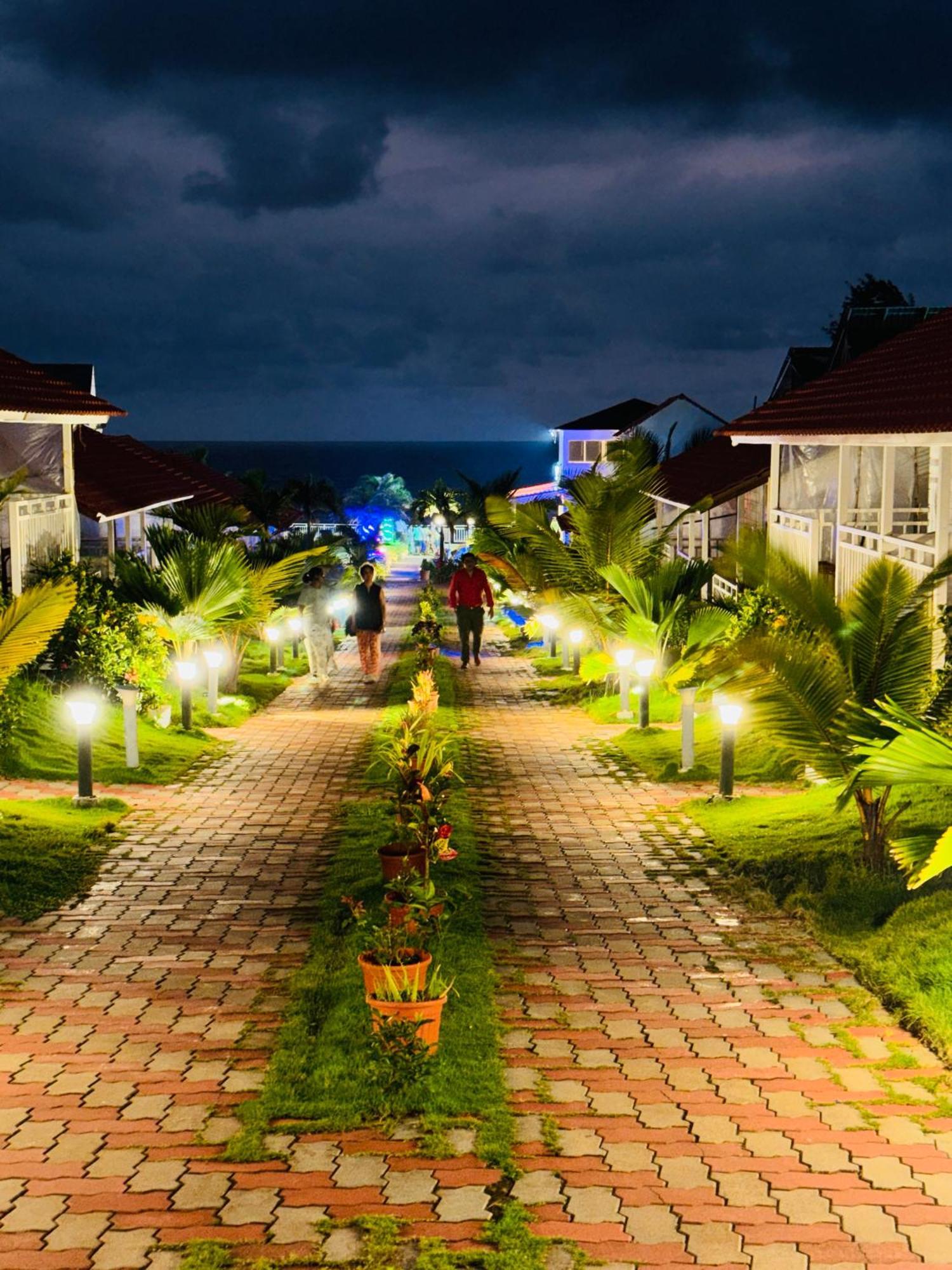 Maargit Beach Resort Mandrem Exterior foto